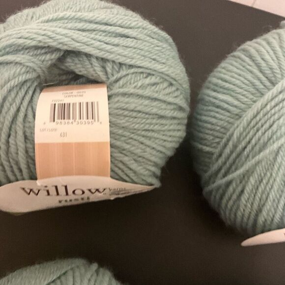 Brand New Lot of 4 Willow Yarns Rustic Serpentine Color 0020 Arts Crafts - Picture 6 of 9